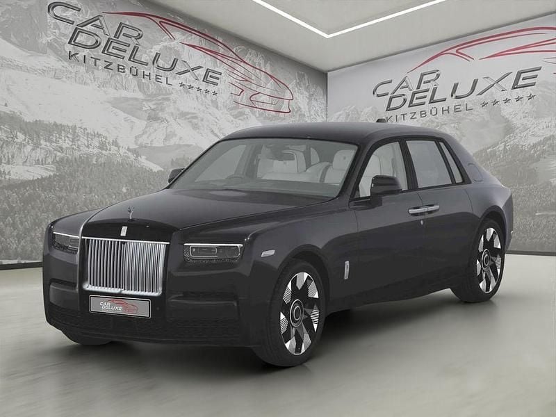Neu Rolls Royce Phantom 563 PS (414 kW) 2026 Schwarz Limousine