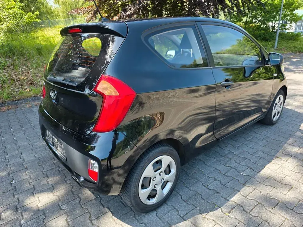 Gebraucht Kia Picanto 69 PS (50 kW) 2013 Schwarz Kleinwagen