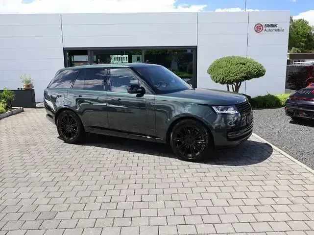 Gebraucht Land Rover Range Rover HSE 349 PS (256 kW) 2023 Belgravia green SUV