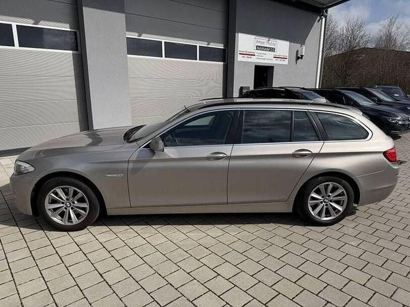 Gebraucht BMW 520 184 PS (135 kW) 2011 Beige Kombi