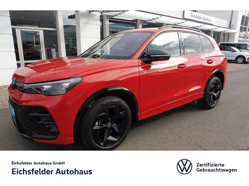 Rot Gebraucht 2024 VW Tiguan R-line SUV | 54.800 € - Bild 1/4