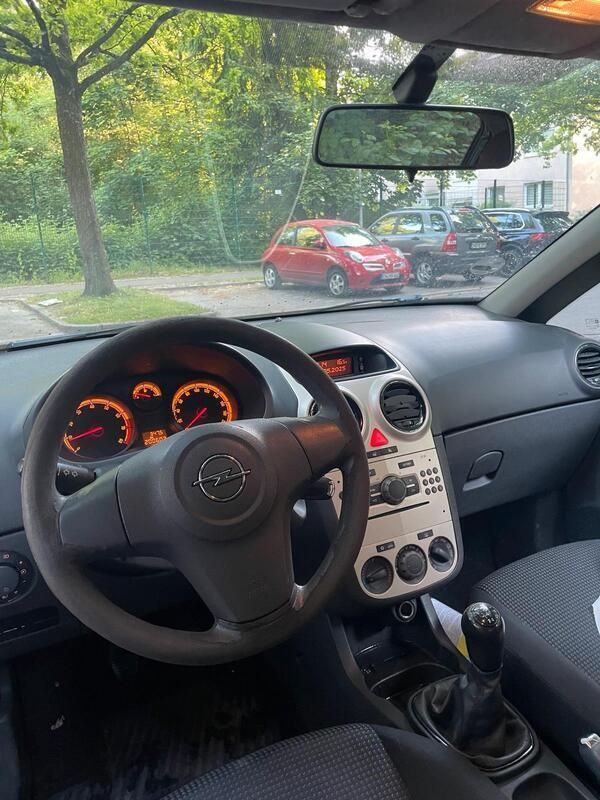 Gebraucht 2009 Opel Corsa Limousine | 550 € - Bild 1/4