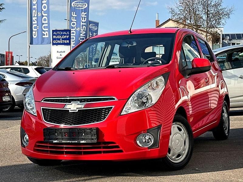 Second-hand Chevrolet Spark LS 68 CP (50 kW) 2011 Roșu Hatchback
