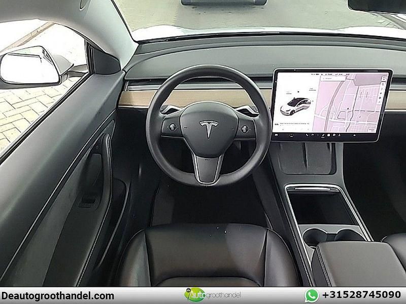Gebraucht Tesla Model 3 Standard Range 175 kW (238 PS) 2021 Weiß Limousine