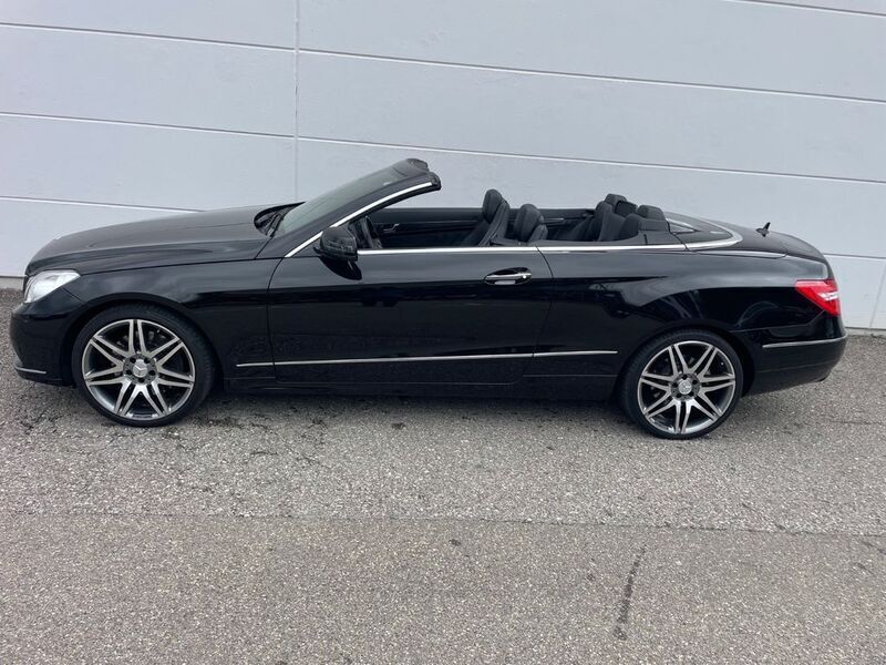 Gebraucht Mercedes E500 387 PS (284 kW) 2010 Schwarz Cabrio