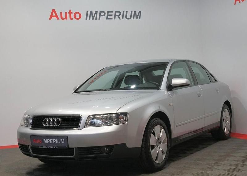 Silber Gebraucht 2002 Audi A4 Limousine | 2.800 € (Fairer Preis) - Bild 1/4