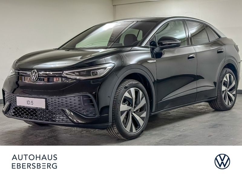 Grenadillschwarz metallic Gebraucht 2023 VW ID.5 IQ Drive SUV | 34.820 € (Etwas zu teuer) - Bild 1/4