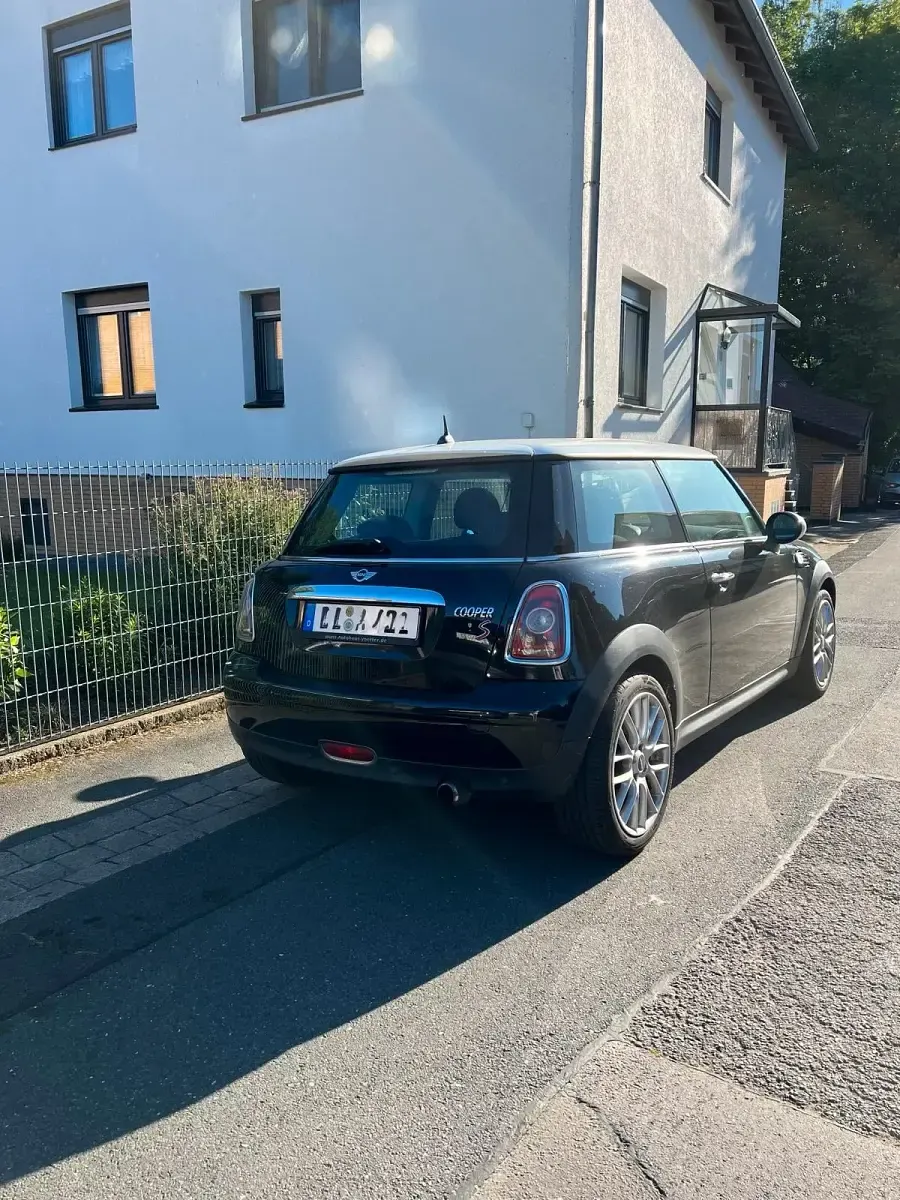 Gebraucht Mini Cooper 120 PS (88 kW) 2009 Schwarz Kleinwagen
