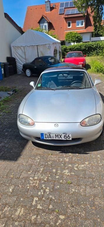 Second-hand Mazda MX5 110 CP (80 kW) 1999 Argintiu Cabrio