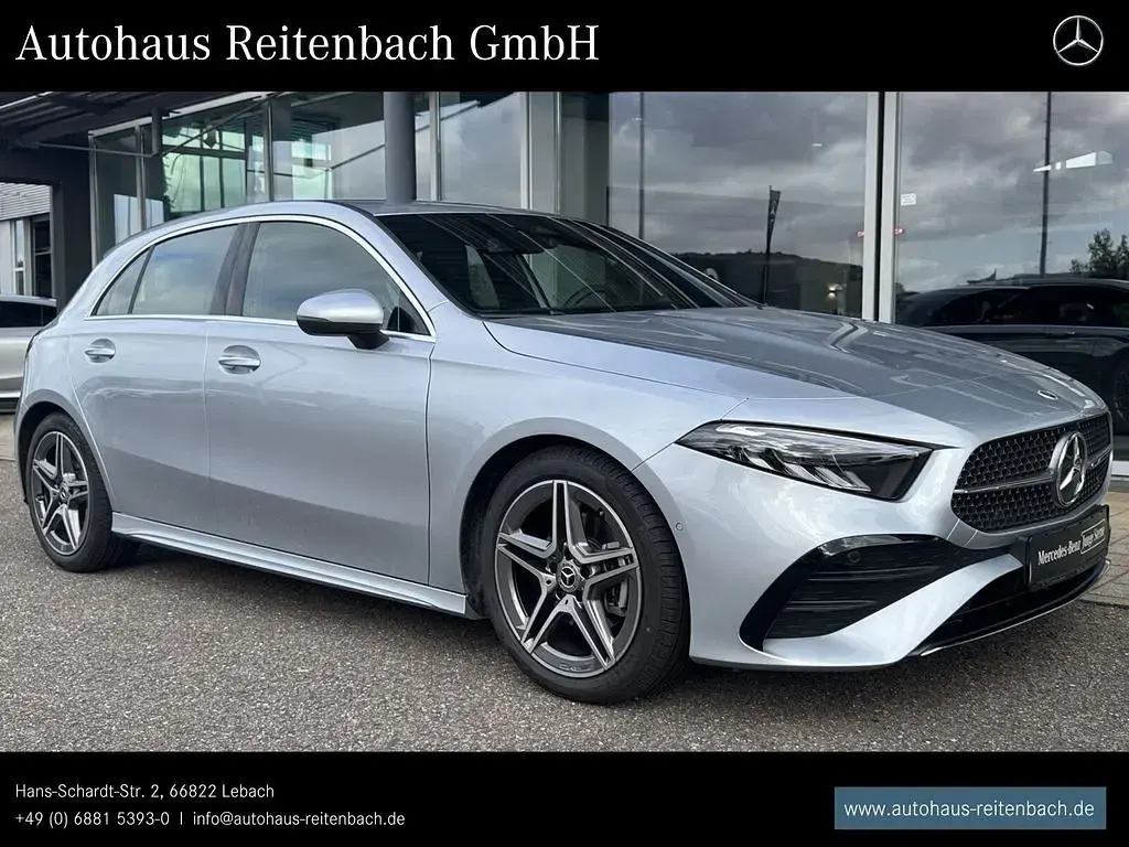 Gebraucht Mercedes A180 AMG 136 PS (100 kW) 2025 Silber Limousine