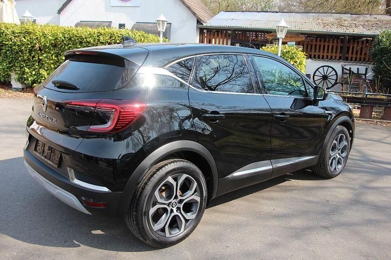 Gebraucht Renault Captur 140 PS (102 kW) 2022 Schwarz SUV