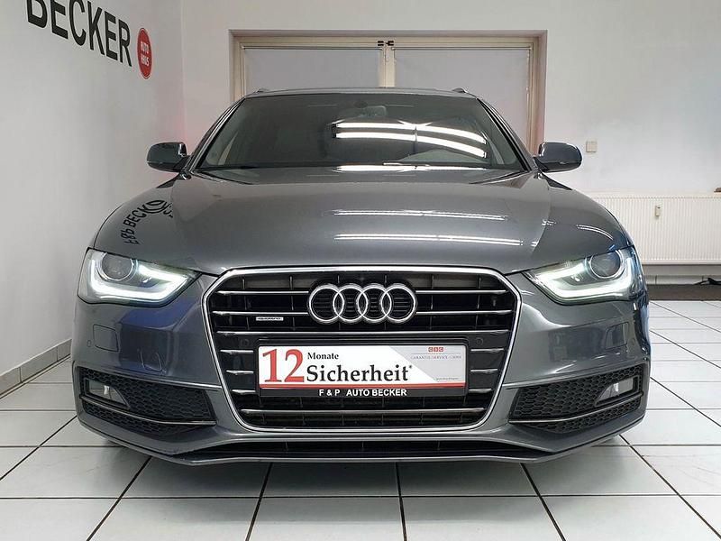 Gebraucht Audi A4 S-line plus 245 PS (180 kW) 2012 Daytonagrau Kombi