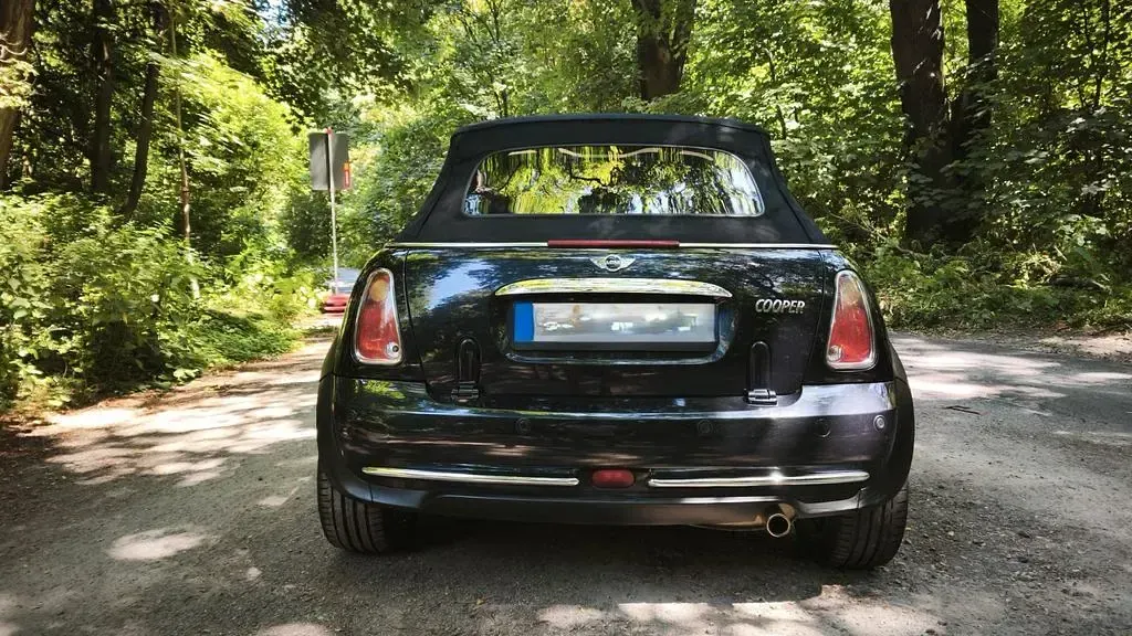 Gebraucht Mini Cooper Cabriolet 116 PS (85 kW) 2007 Schwarz Cabrio