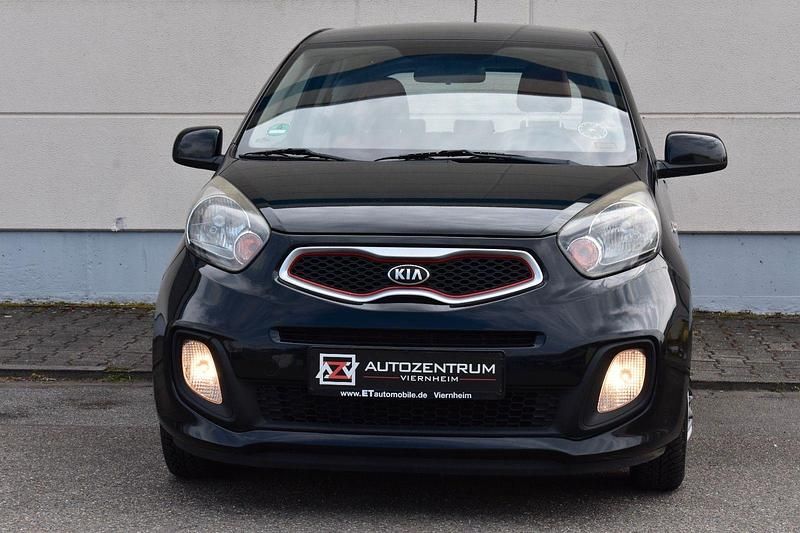 Second-hand Kia Picanto 69 CP (50 kW) 2014 Negru Hatchback