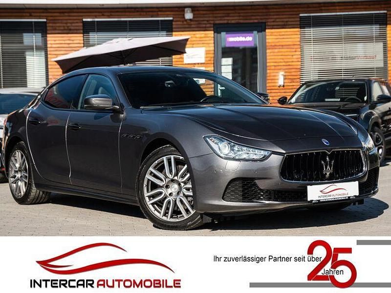 Schwarz Gebraucht 2017 Maserati Ghibli Coupé | 32.590 € (Fairer Preis) - Bild 1/4