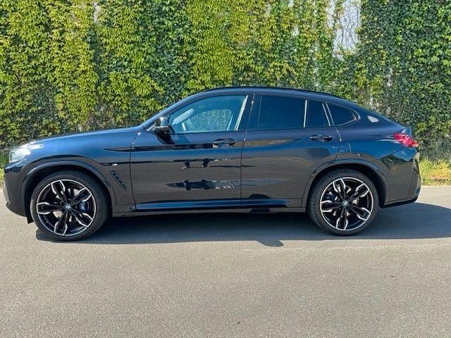 Schwarz Gebraucht 2024 BMW X4 Shadowline SUV | 59.850 € (Fairer Preis) - Bild 1/4