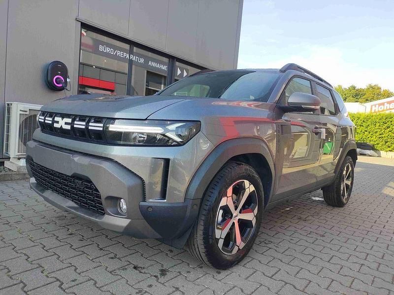 Neu Dacia Duster Journey 120 PS (88 kW) 2025 Grau SUV