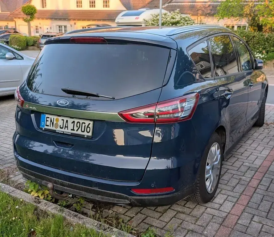 Gebraucht Ford S-MAX Trend 160 PS (117 kW) 2016 Blau Van / Kleinbus