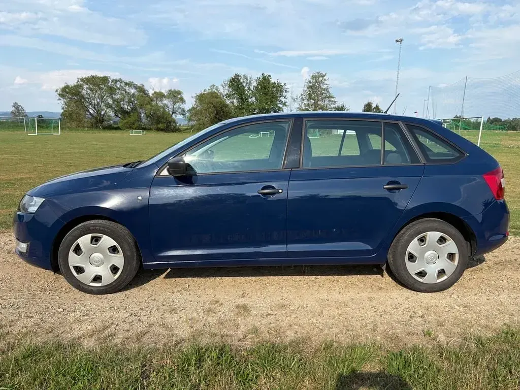 Gebraucht Skoda Rapid Ambition 90 PS (66 kW) 2014 Blau Kleinwagen