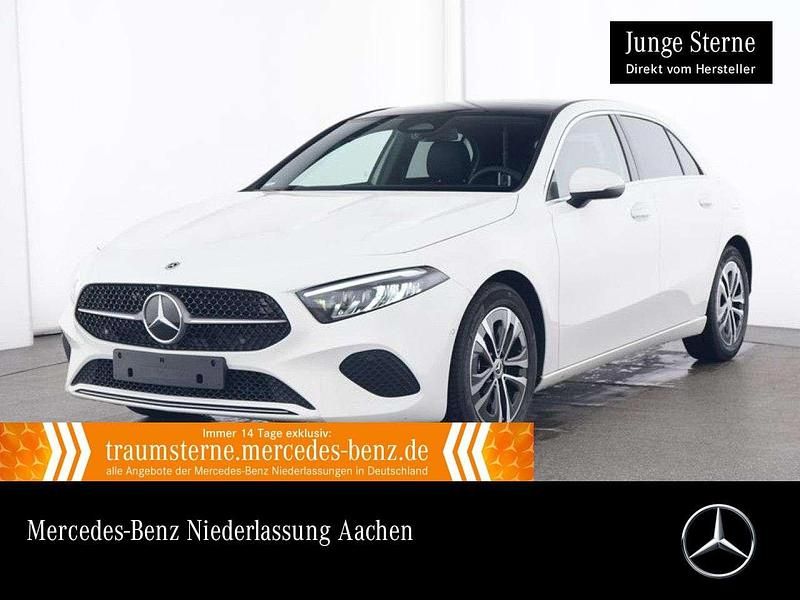 Weiß Gebraucht 2024 Mercedes A200 Advanced Limousine | 30.990 € (Fairer Preis) - Bild 1/3
