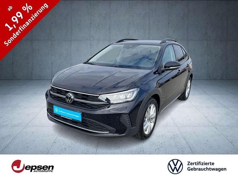 Deep black perleffekt Gebraucht 2024 VW Taigo Move SUV | 21.870 € (Guter Preis) - Bild 1/4
