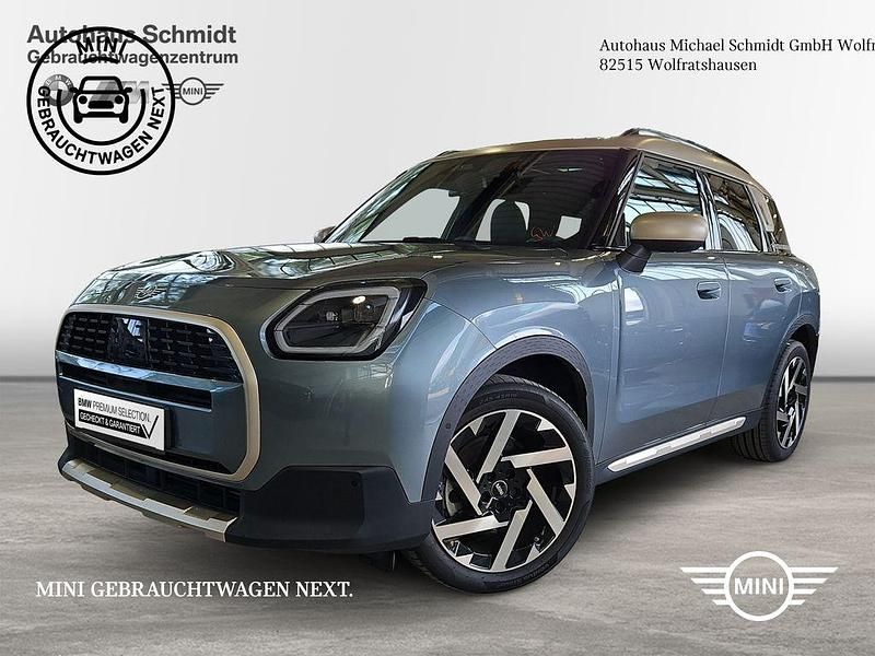 Grün Gebraucht 2024 Mini Countryman SUV | 33.890 € (Fairer Preis) - Bild 1/4