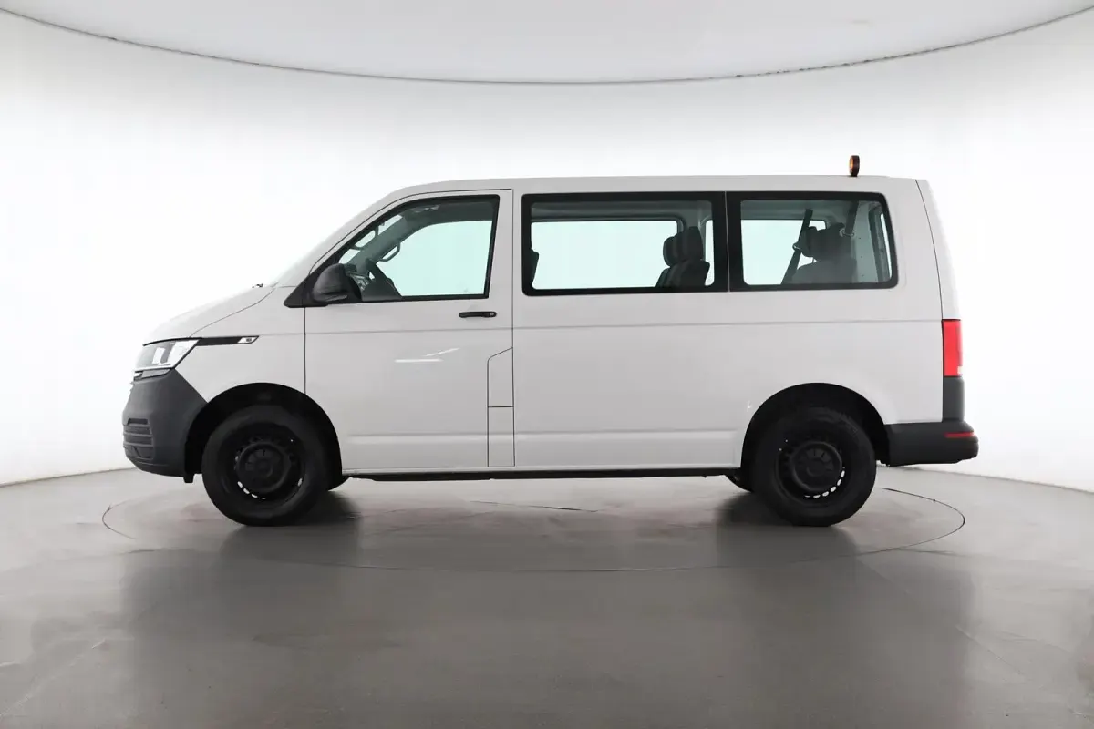 Używany VW T6.1 150 KM (110 kW) 2021 Biały Van