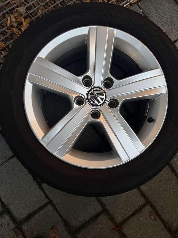 Gebraucht VW Golf VII Comfortline 86 PS (63 kW) 2017 Schwarz Limousine