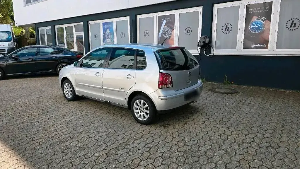 Gebraucht VW Polo 64 PS (47 kW) 2008 Silber Kleinwagen