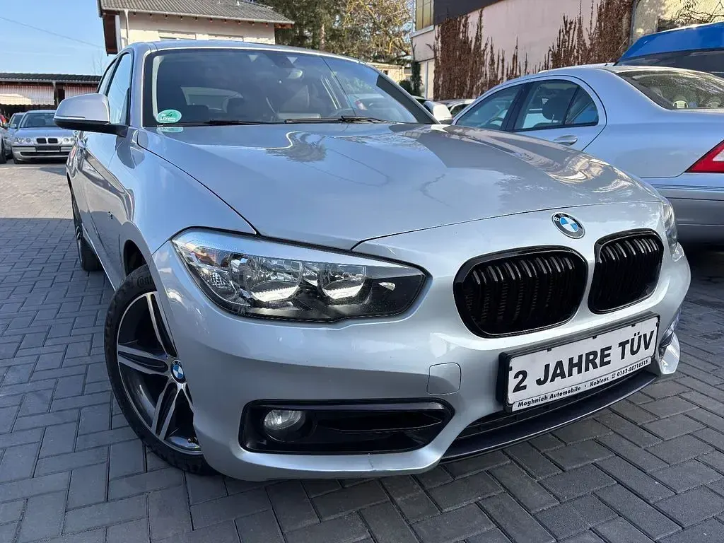 Gebraucht BMW 120 Sport Line 190 PS (139 kW) 2015 Silber Kleinwagen