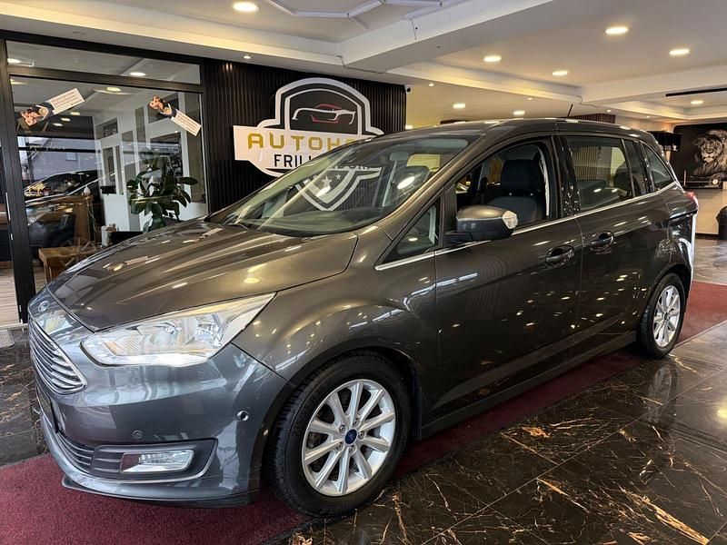 Gebraucht Ford Grand C-Max Ambiente 101 PS (74 kW) 2018 Grau Van / Kleinbus