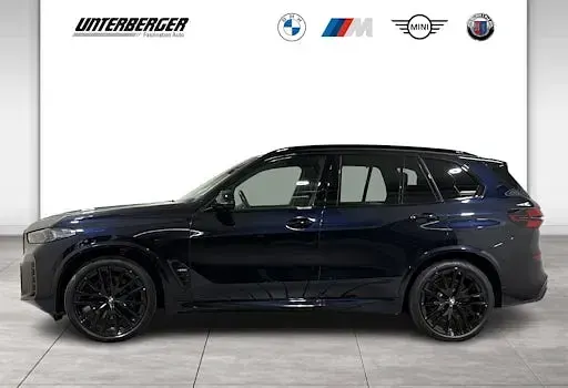 Gebraucht BMW X5 M Sport 530 PS (389 kW) 2025 Schwarz SUV