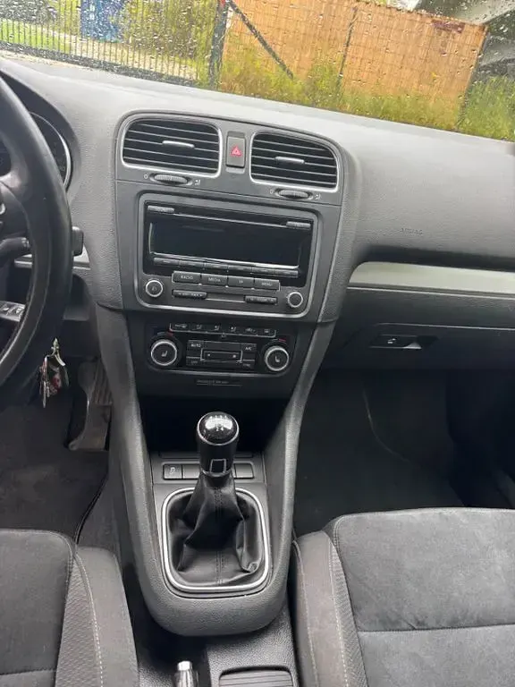 Gebraucht VW Golf VI 105 PS (77 kW) 2012 Braun Kombi