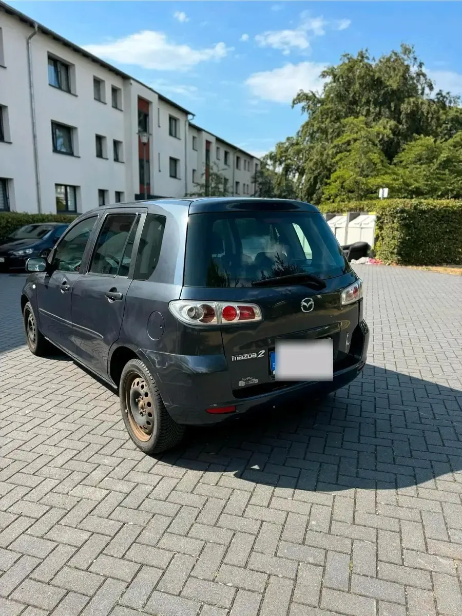 Gebraucht Mazda 2 80 PS (58 kW) 2005 Grau Kleinwagen