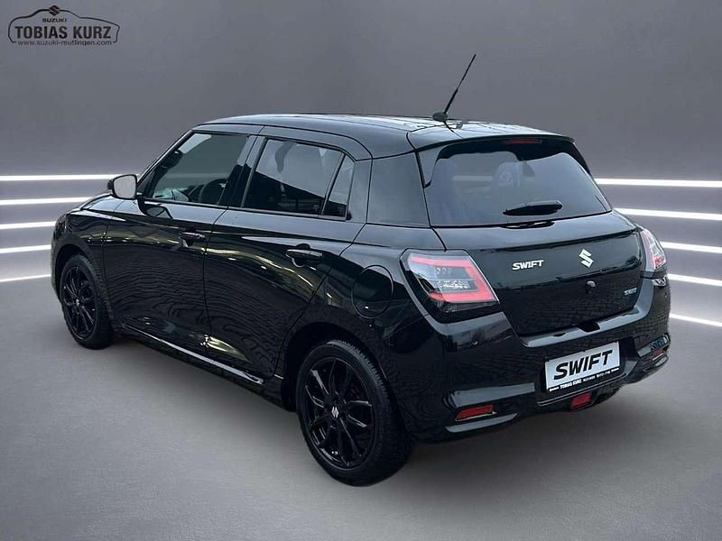 Neu Suzuki Swift Comfort+ 83 PS (61 kW) 2026 Super black Kleinwagen