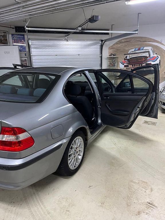 Gebraucht BMW 316 Sport Line 116 PS (85 kW) 1998 Silber Limousine