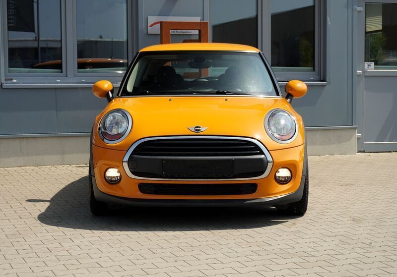 Gebraucht Mini ONE 102 PS (75 kW) 2016 Orange Kleinwagen
