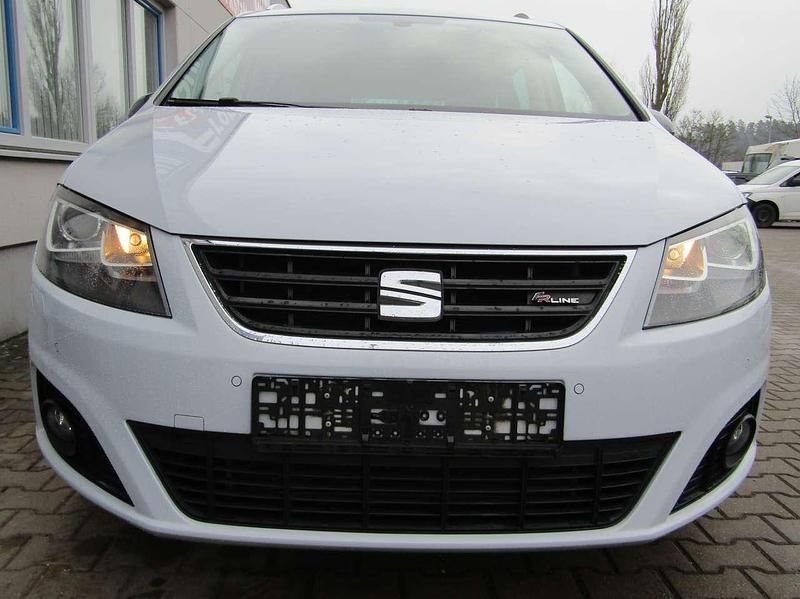 Gebraucht Seat Alhambra FR-Line 184 PS (135 kW) 2017 "white" silber Van / Kleinbus