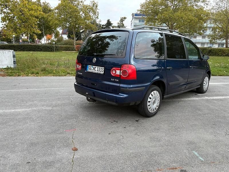 Gebraucht VW Sharan 140 PS (102 kW) 2007 Blau Van / Kleinbus
