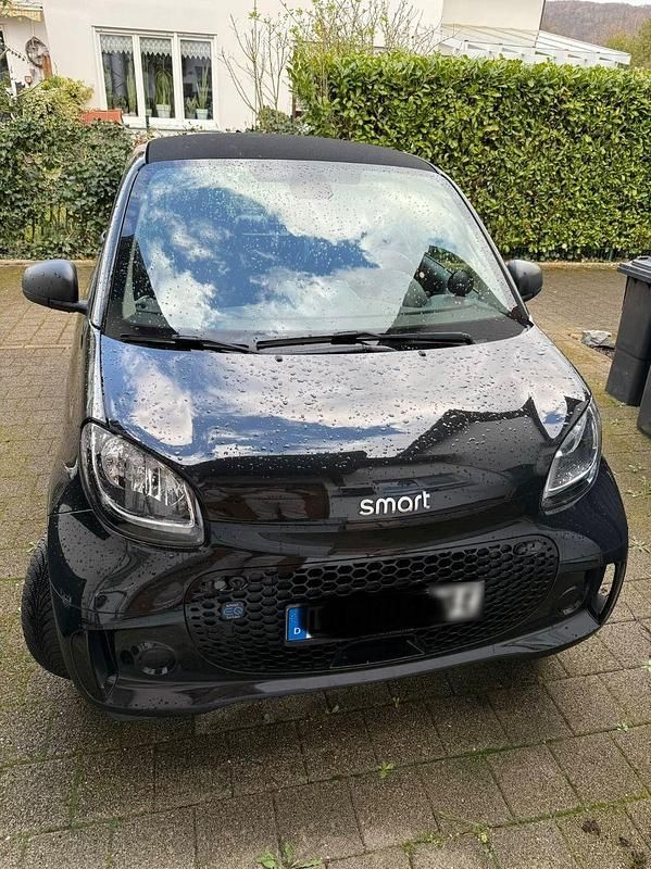 Gebraucht Smart ForTwo Coupé 60 kW (82 PS) 2022 Schwarz Coupé