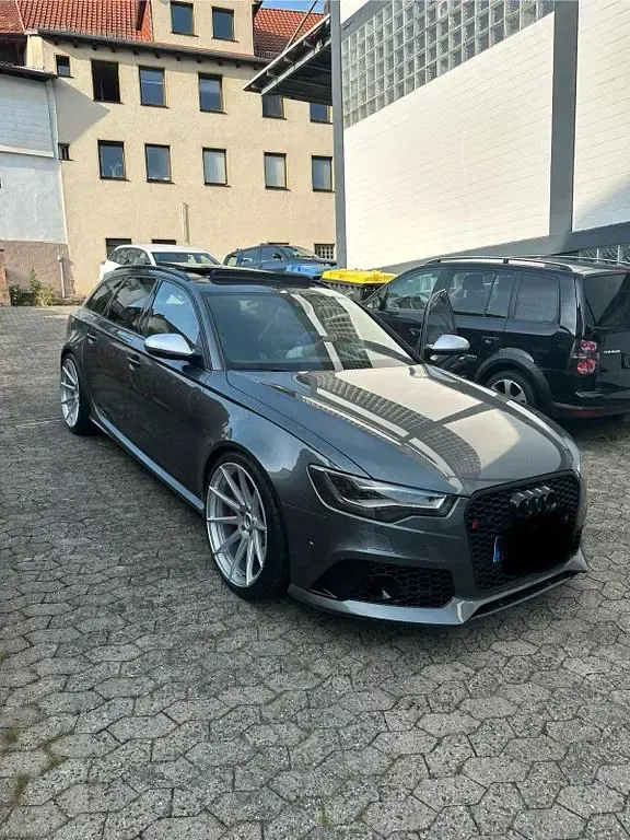 Gebraucht Audi RS6 Sport 560 PS (411 kW) 2014 Grau Kombi
