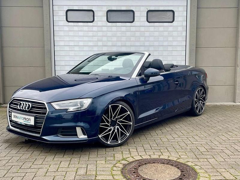 Blau Gebraucht 2018 Audi A3 Cabriolet Sport Cabrio | 22.900 € (Etwas zu teuer) - Bild 1/4
