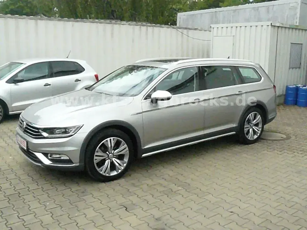 Gebraucht VW Passat Alltrack 190 PS (139 kW) 2016 Silber Kombi