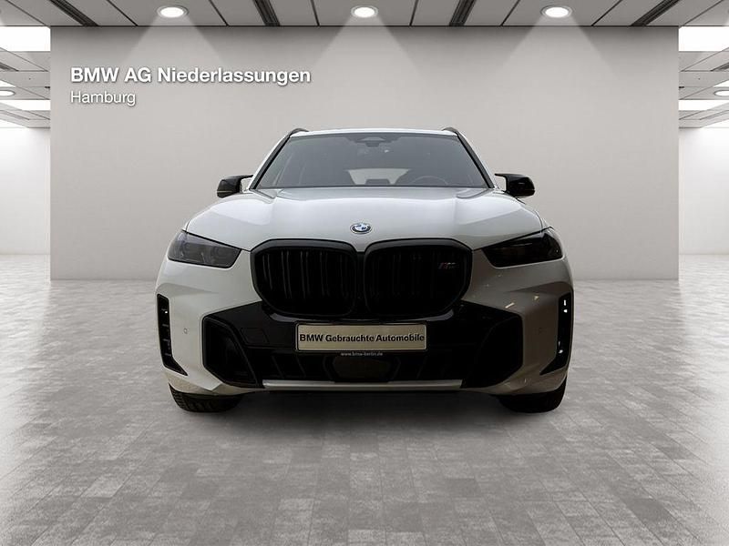 Gebraucht BMW X5 M Sport 530 PS (389 kW) 2024 Weiß SUV