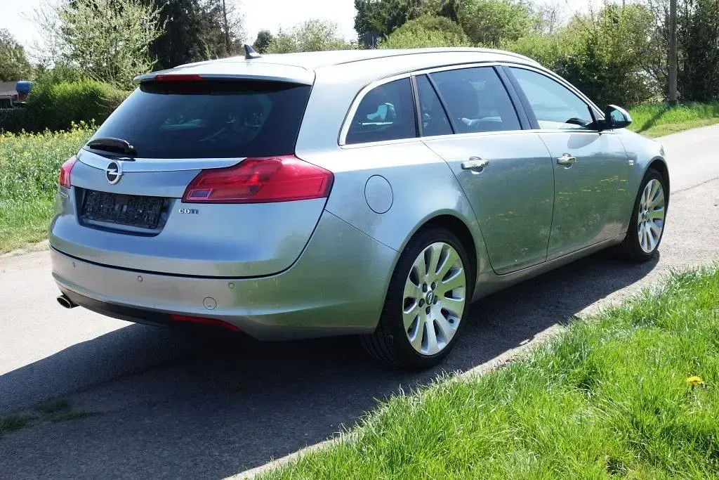 Brugt Opel Insignia 160 HK (117 kW) 2010 Grå Stationcar