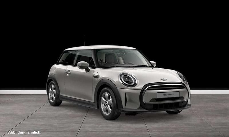 Gebraucht Mini Cooper Hatch 136 PS (100 kW) 2023 Melting silver iii Kleinwagen