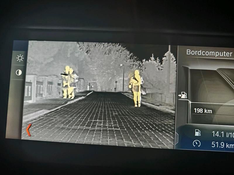 Gebraucht BMW 750L 404 PS (297 kW) 2009 Schwarz Limousine