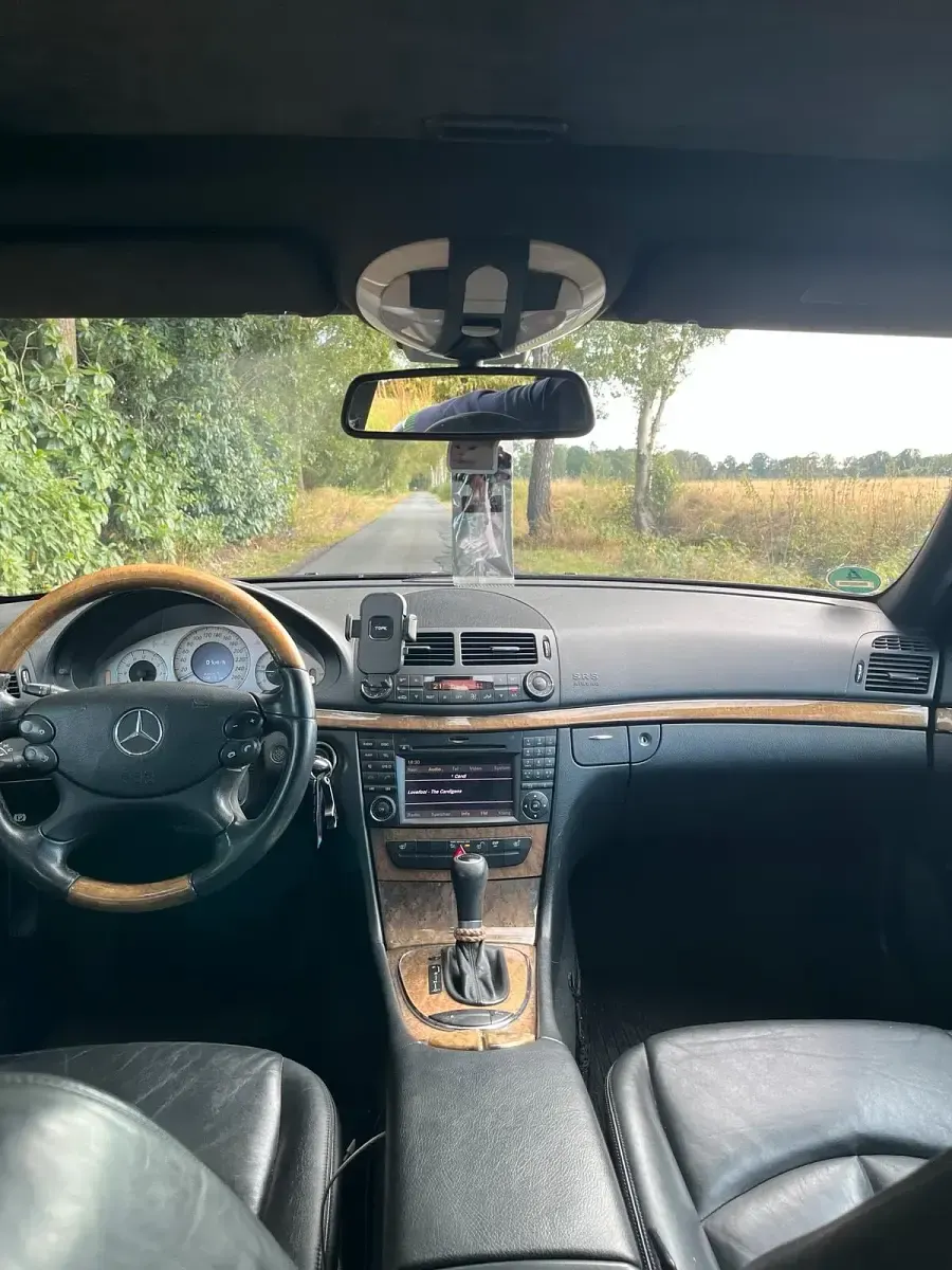Gebraucht Mercedes E320 Avantgarde 224 PS (164 kW) 2009 Schwarz Kombi