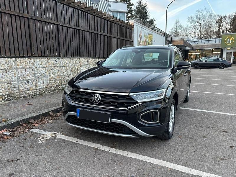 Gebraucht VW T-Roc Life 110 PS (80 kW) 2022 Schwarz SUV