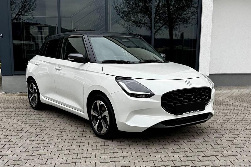 Gebraucht Suzuki Swift 83 PS (61 kW) 2025 Weiß Kleinwagen